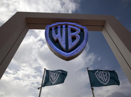  Warner Bros.    -  