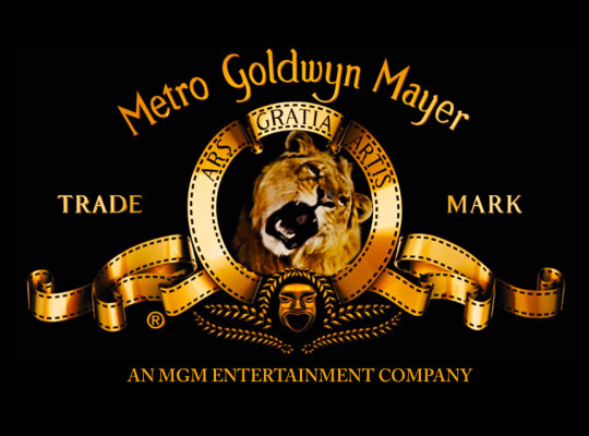  MGM   