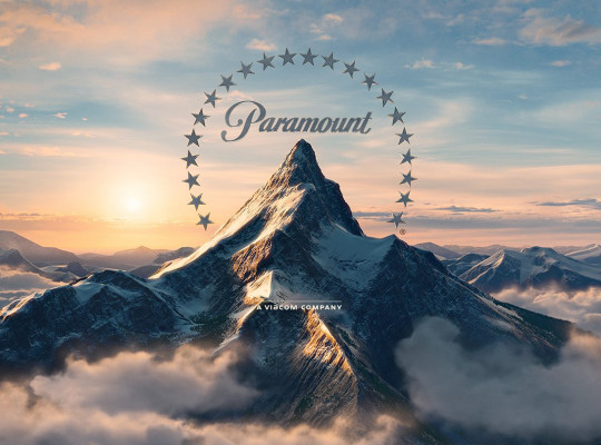   Paramount  20  