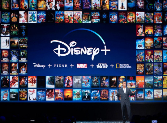  Disney+       